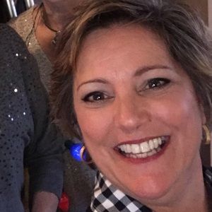 Meet your Posher, Teresa
